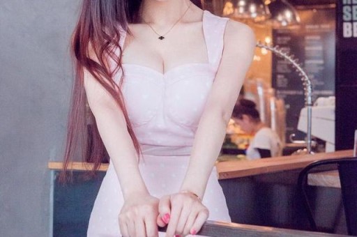 白冰被全网禁言！妻子江梦瑶曝其现状长期炫富无底线难怪塌房