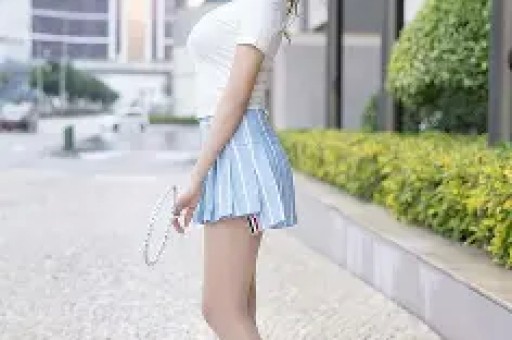 吃瓜看透本质：霍家不辟谣并非默认婚讯霍震霆表态暗藏两层深意